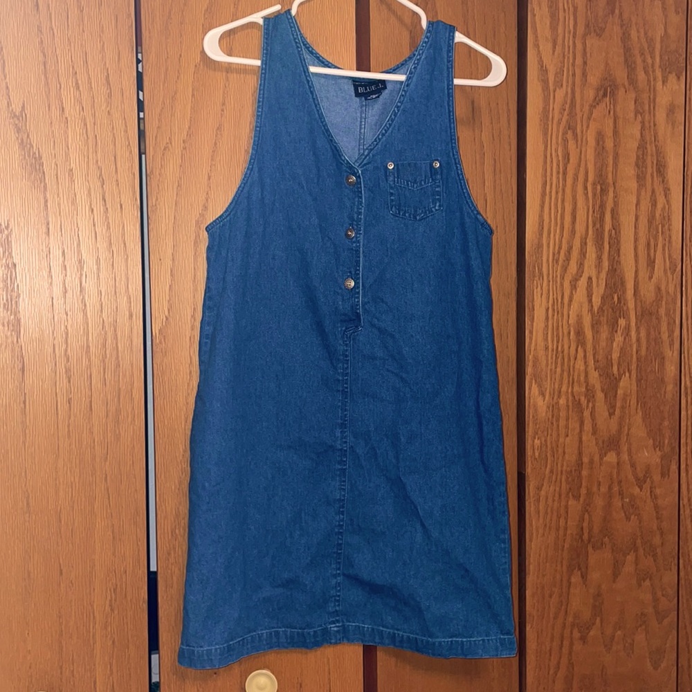 Vintage denim dress with pockets!!!!